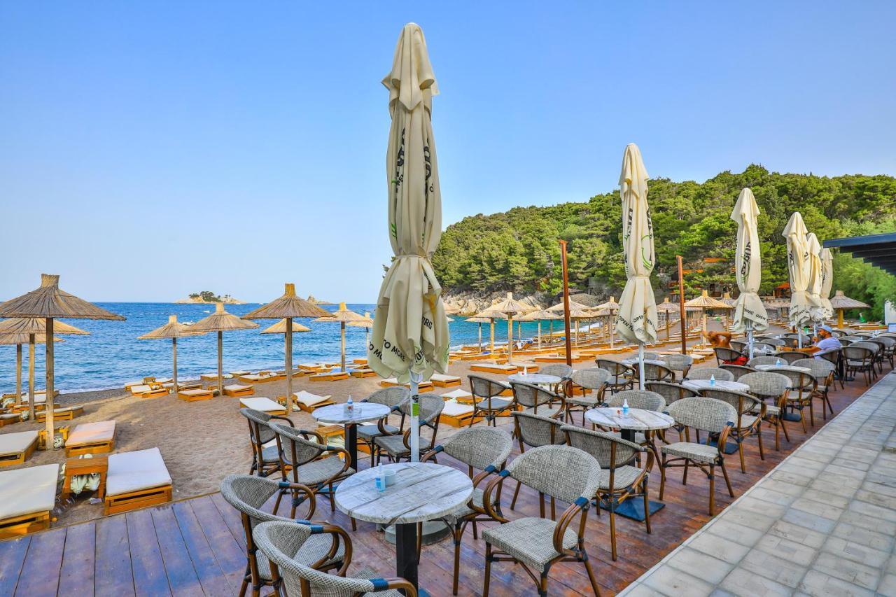 Hotel Plaza Lucice Petrovac na moru Exterior foto